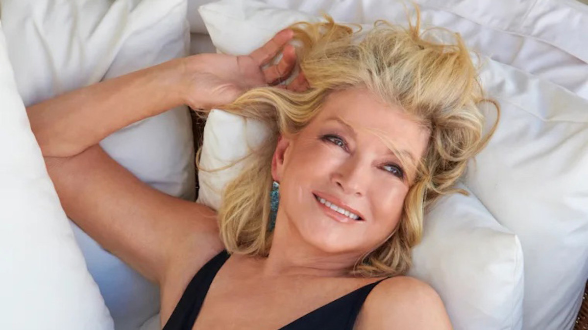 Martha Stewart was photographed by Ruven Afanador in the Dominican Republic.